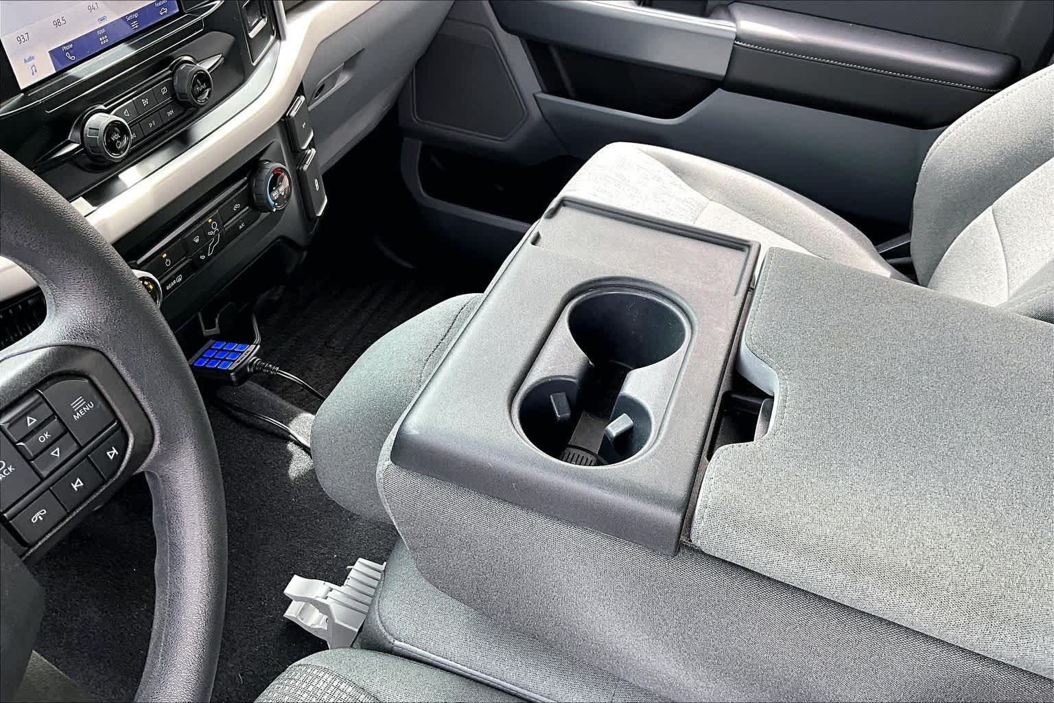 Used 2023 Avalanche Ford XLT image 16