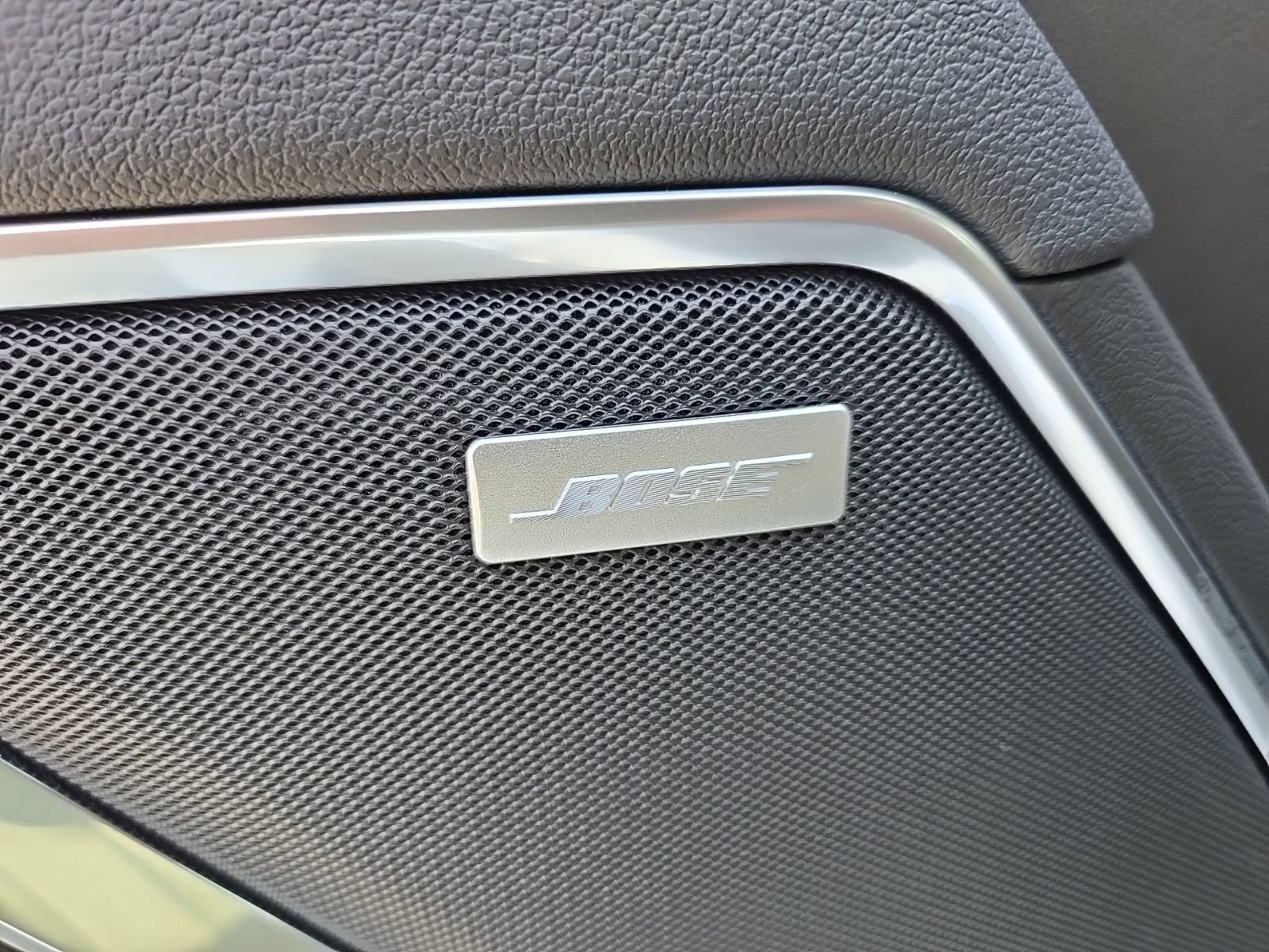 2026 GMC Sierra 1500 SLT - Photo 34