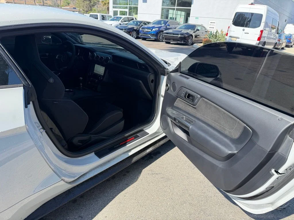 Used 2017 White Ford Shelby GT350 image 16