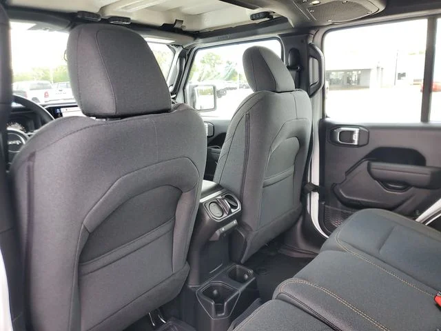 New 2026 Bright White Clear-Coat Exterior Paint Jeep Sport image 10