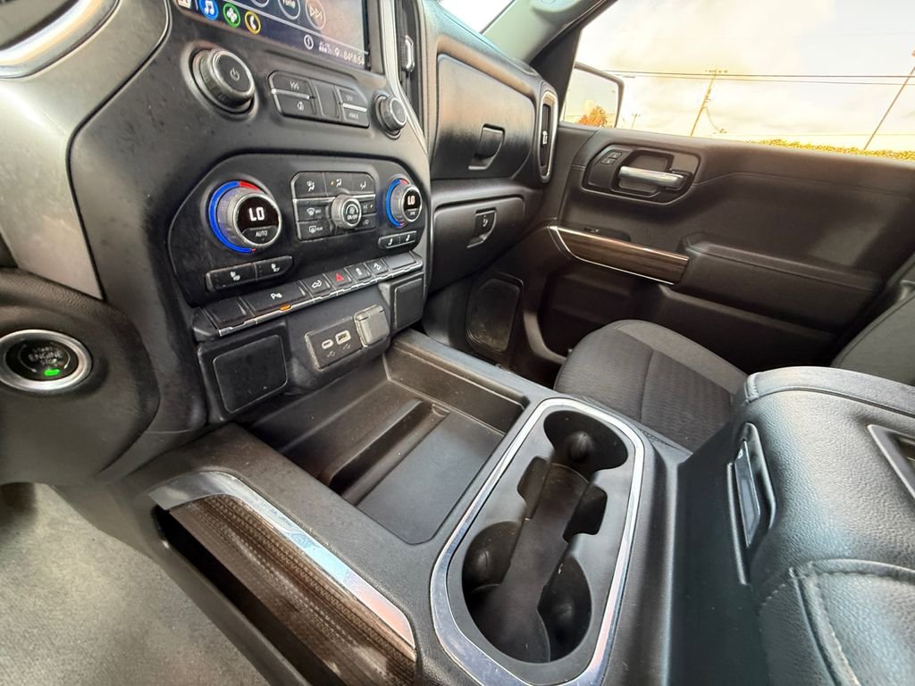 Used 2022 Red Chevrolet LT Trail Boss image 22