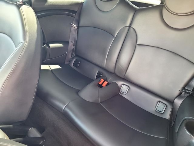 Used 2014  MINI Clubman image 12