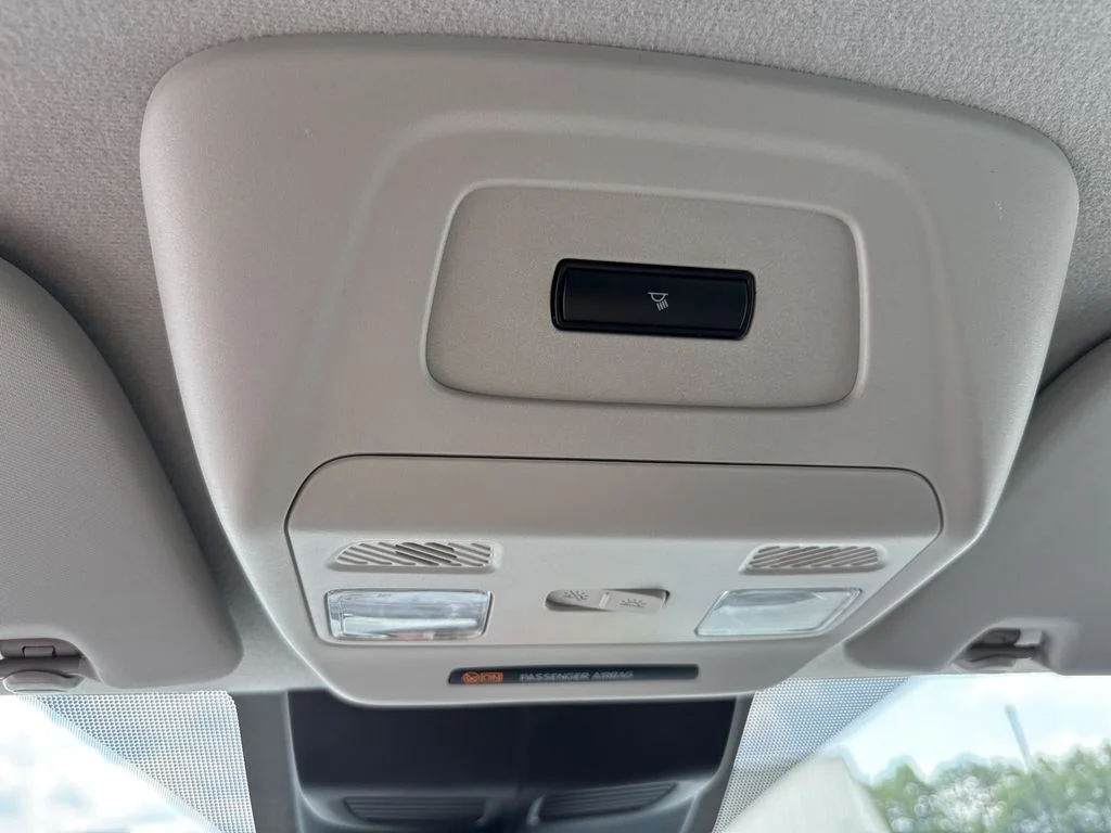 Used 2025 White Ford Base image 26