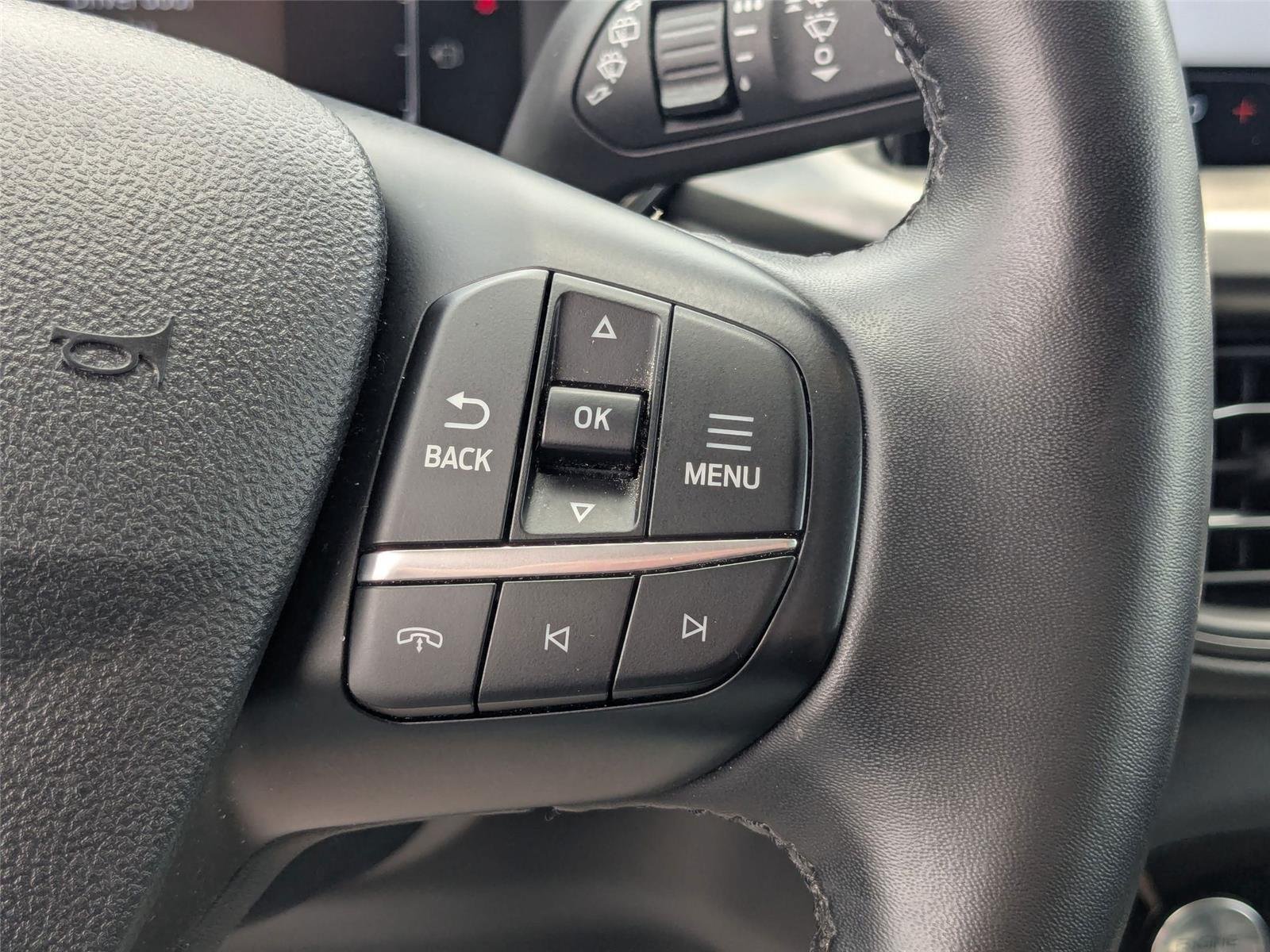 Used 2023 Iconic Silver Metallic Ford Active image 19