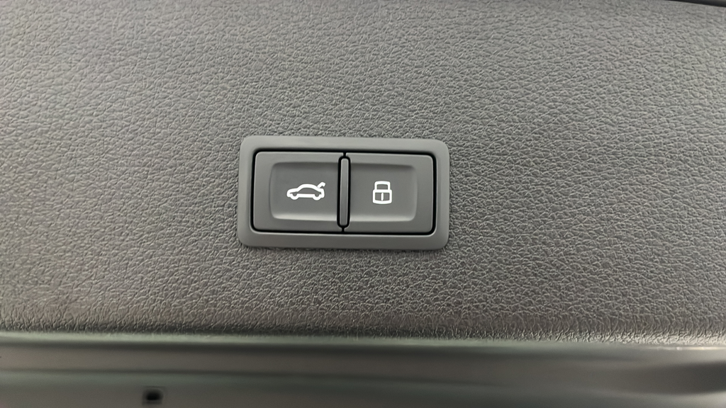 Used 2022 Silver Metallic Audi S line Prestige image 27
