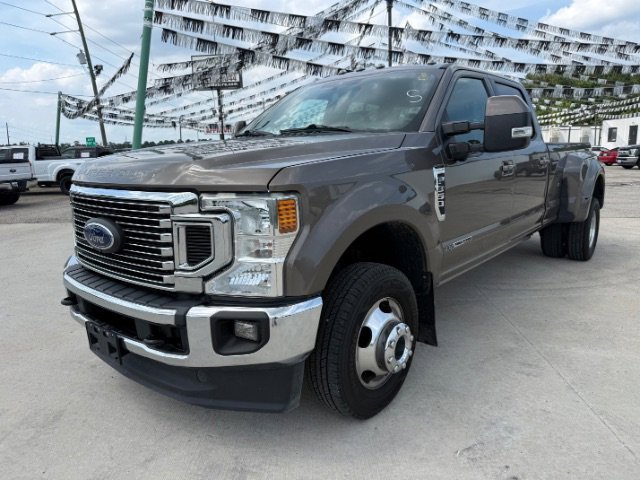 2022 Ford Super Duty F-350 DRW LARIAT