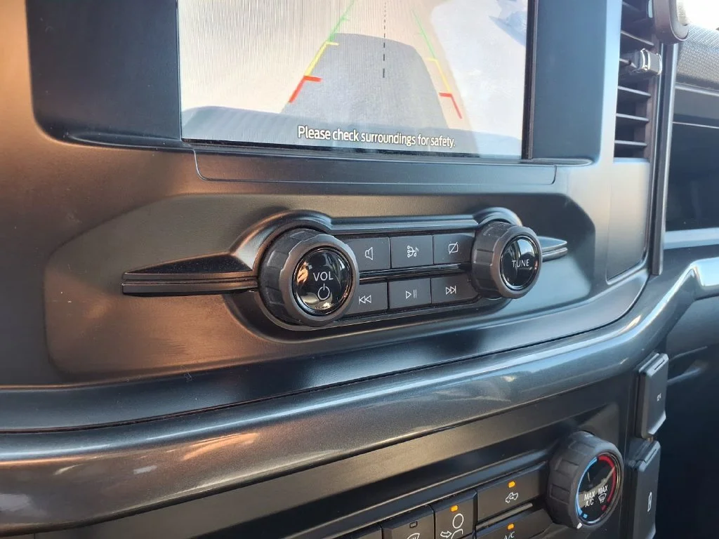 Used 2023 White Ford XL image 24