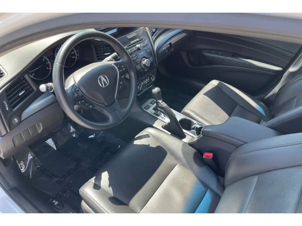 Used 2014 Bellanova White Pearl Acura 2.0L (A5) image 9