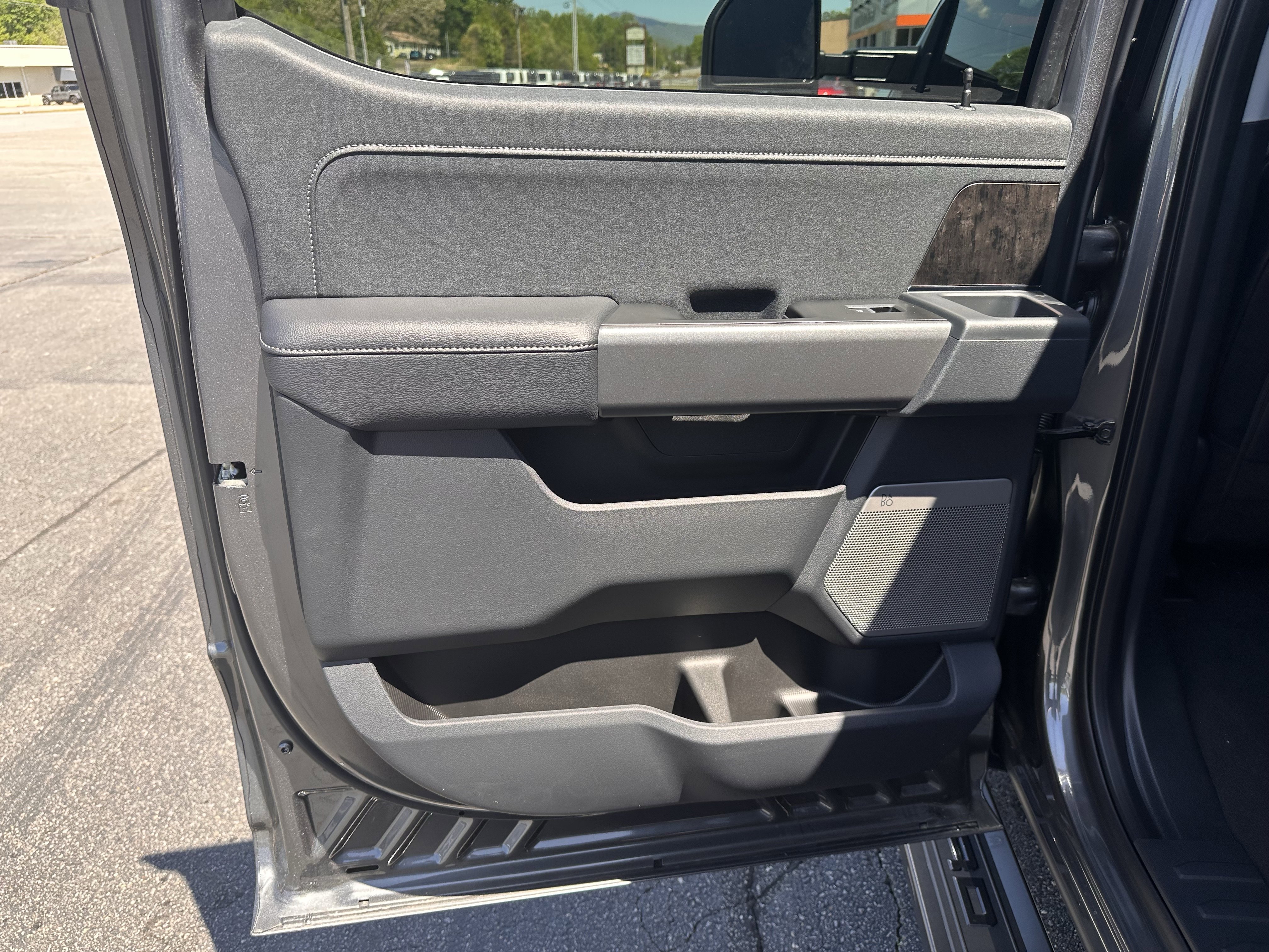 New 2026 Carbonized Gray Metallic Ford F-250® Lariat® image 12