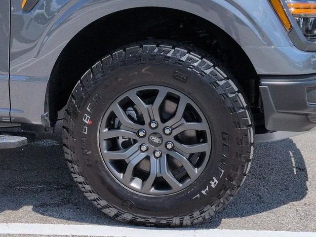 New 2026 Carbonized Gray Metallic Ford Tremor® image 11