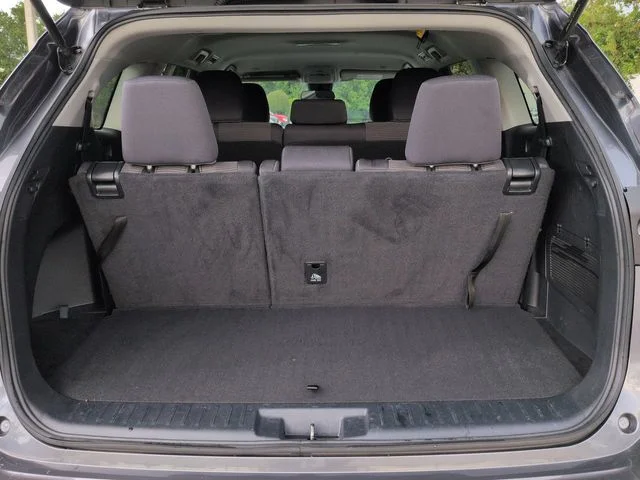 Used 2023 Gray Toyota L image 13