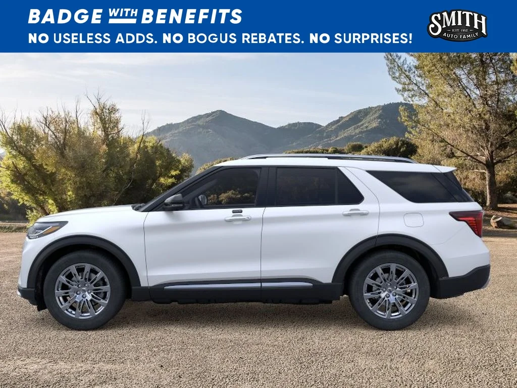 New 2026 Star White Metallic Tri-Coat Ford Platinum™ image 4