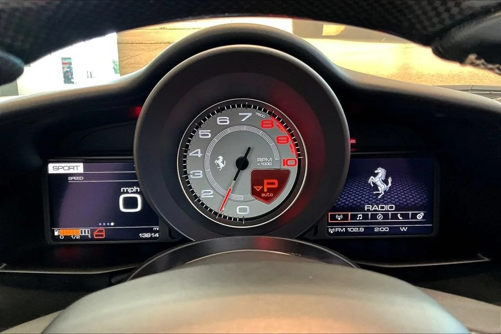 Used 2017 Bianco Avus Ferrari  image 13
