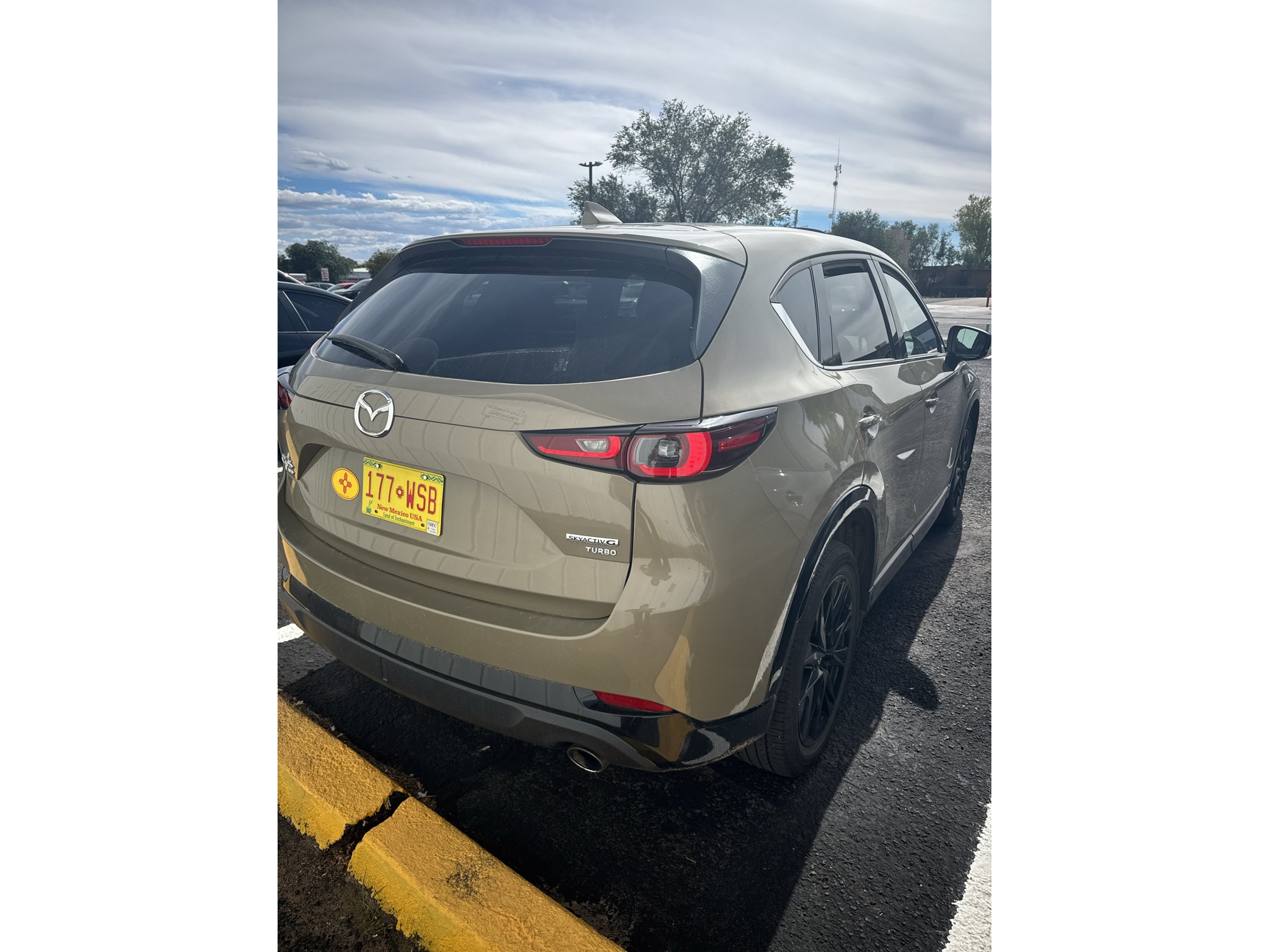 Used 2024 Zircon Sand Metallic Mazda 2.5 Carbon Turbo image 8