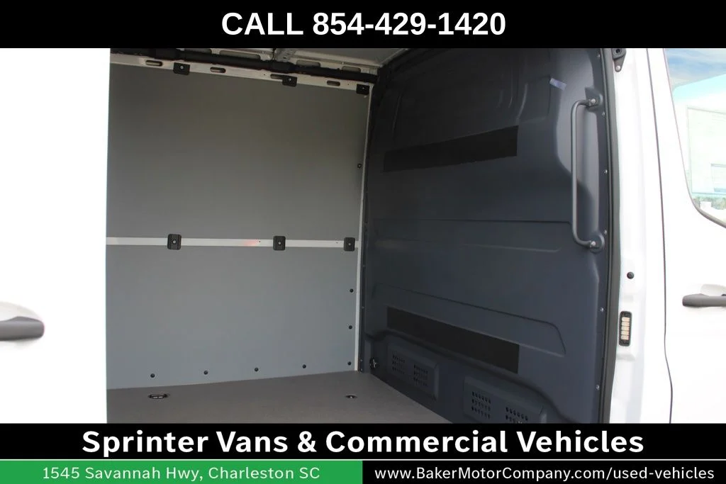New 2026 Arctic White Mercedes-Benz Cargo 144 WB image 10