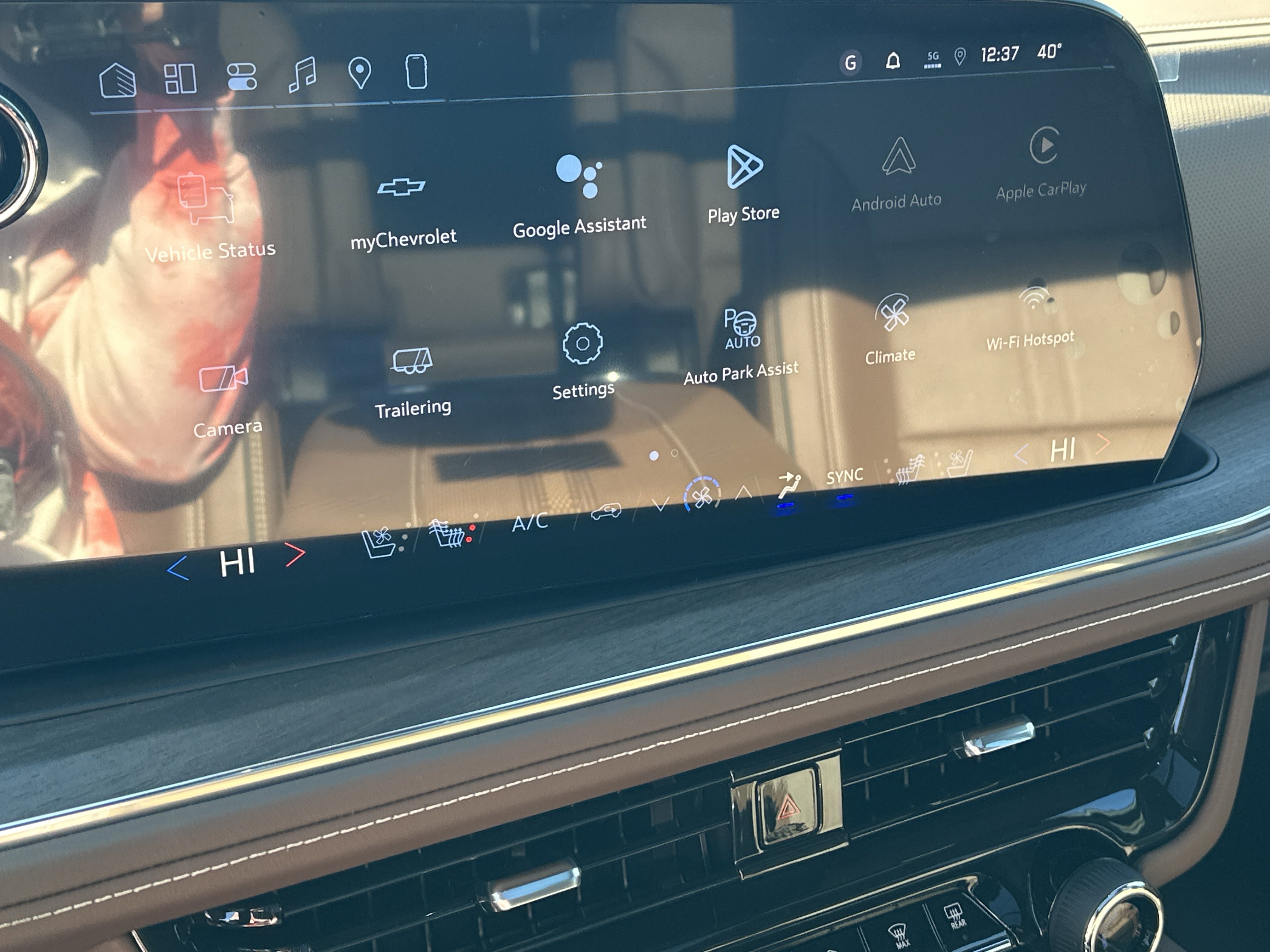 2026 Chevrolet Suburban High Country - Photo 29