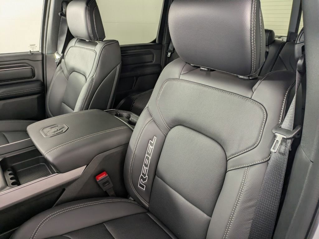 2026 RAM 1500 Rebel - Photo 10