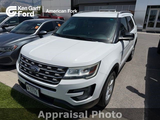 2016 Ford Explorer XLT 4WD's photo