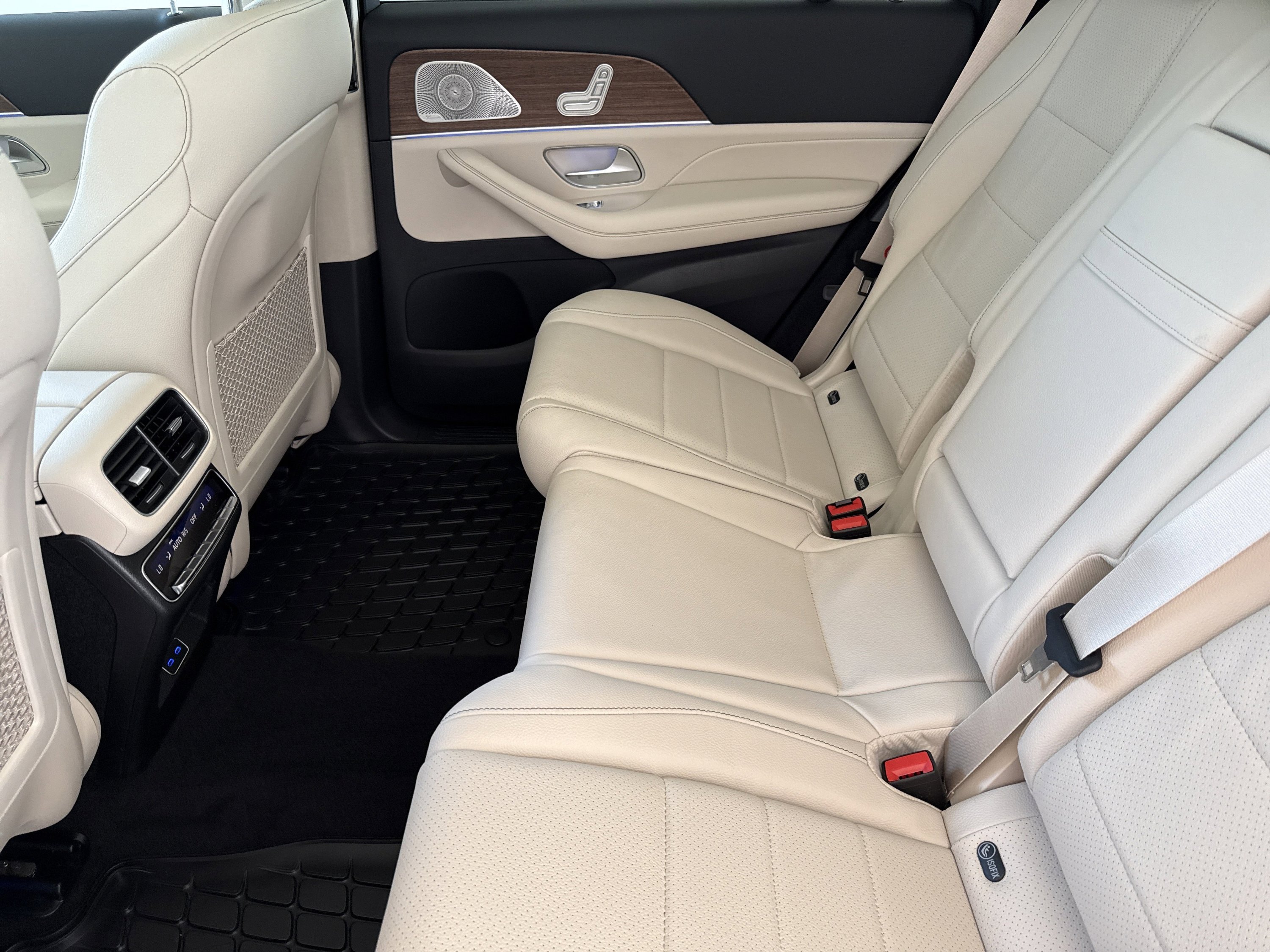 2026 Mercedes-Benz GLS Base - Photo 33