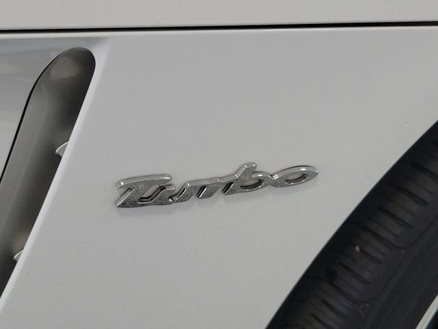 Used 2008 White Saturn Red Line image 6