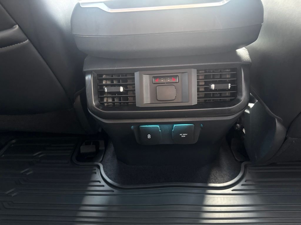 Used 2025 Gray Ford Raptor image 32
