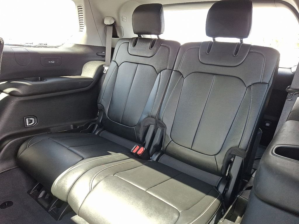 Used 2023 Black Jeep Limited image 12