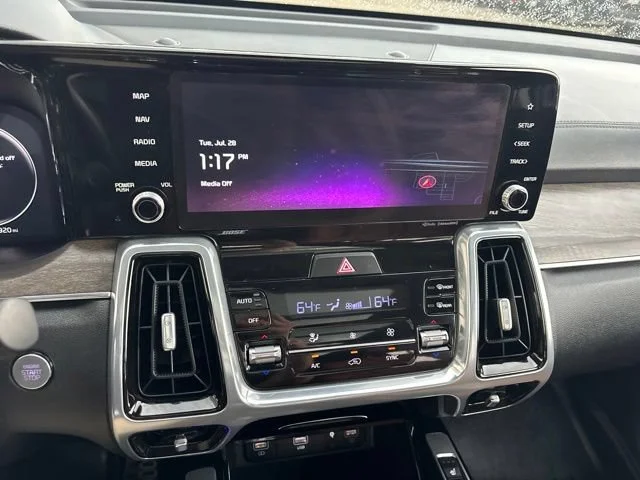 Used 2023 Wolf Gray Kia X-Line SX Prestige image 17