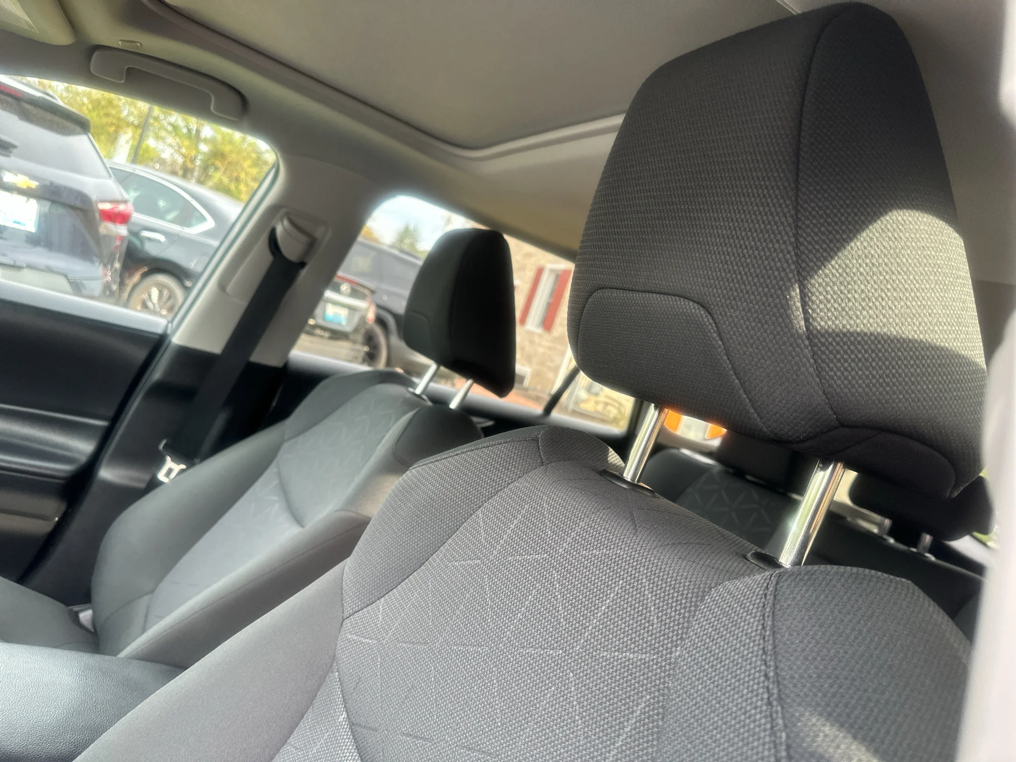Used 2023 Silver Toyota XLE image 8