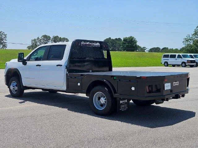 New 2025 Summit White GMC Pro image 3