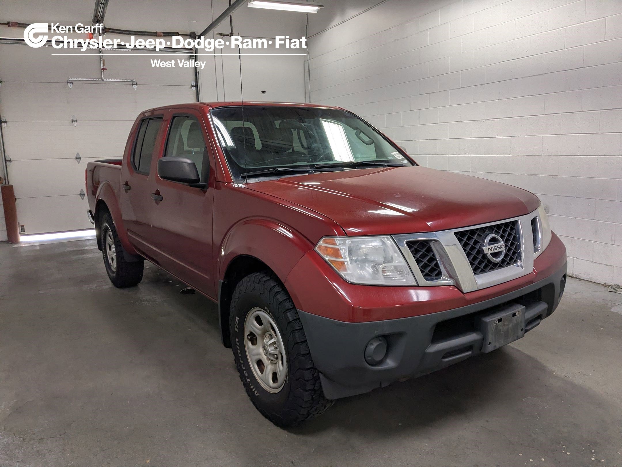 2013 Nissan Frontier 4.0 S Crew Cab 4x4 AT's photo