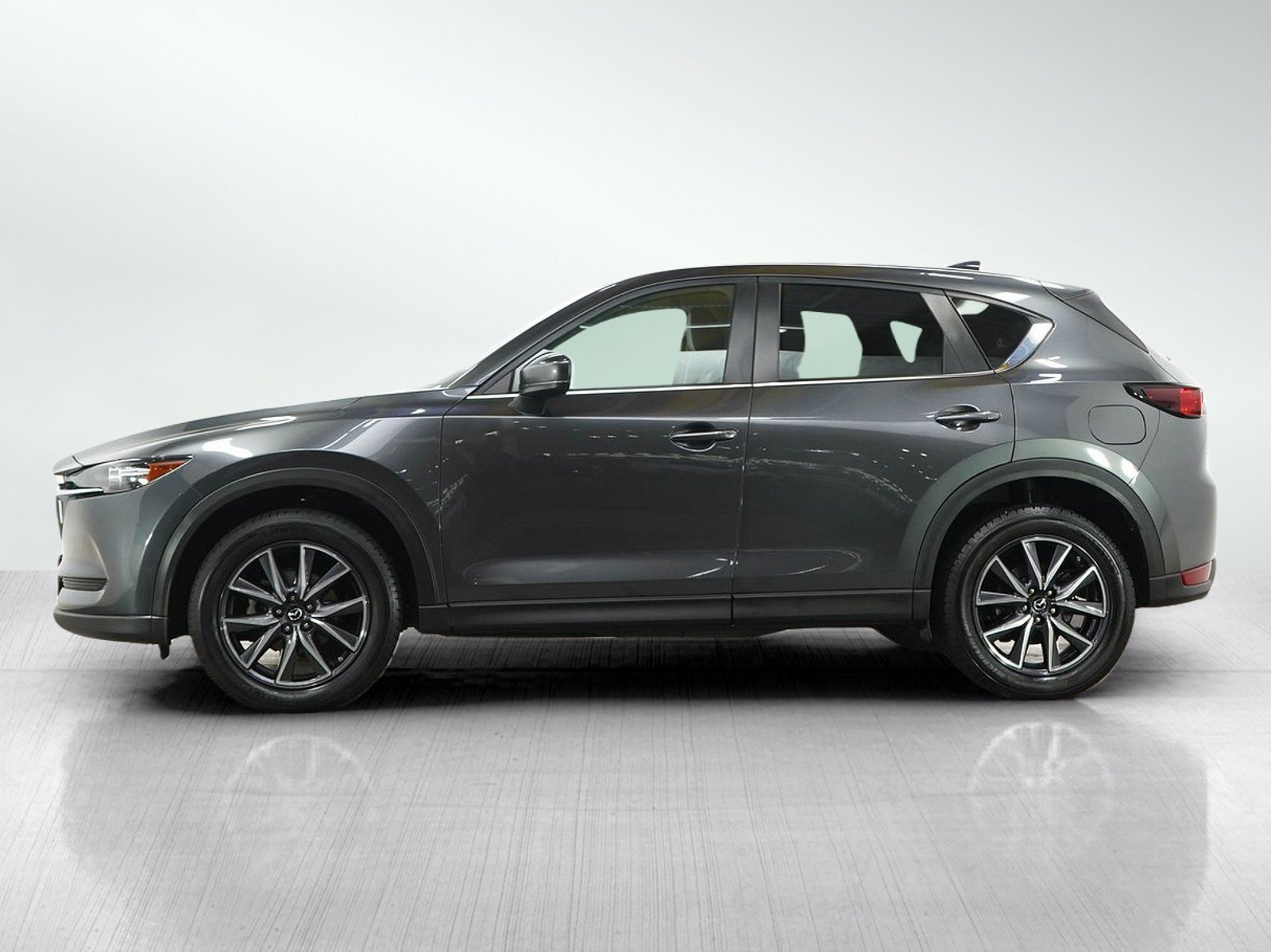 Used 2018 Mazda CX-5 Touring with VIN JM3KFBCM0J0428323 for sale in Burnsville, Minnesota