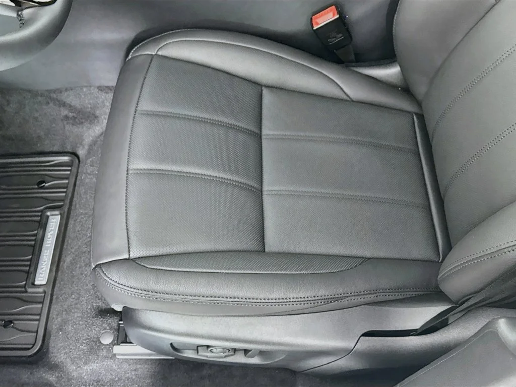 New 2026  Land Rover S image 21