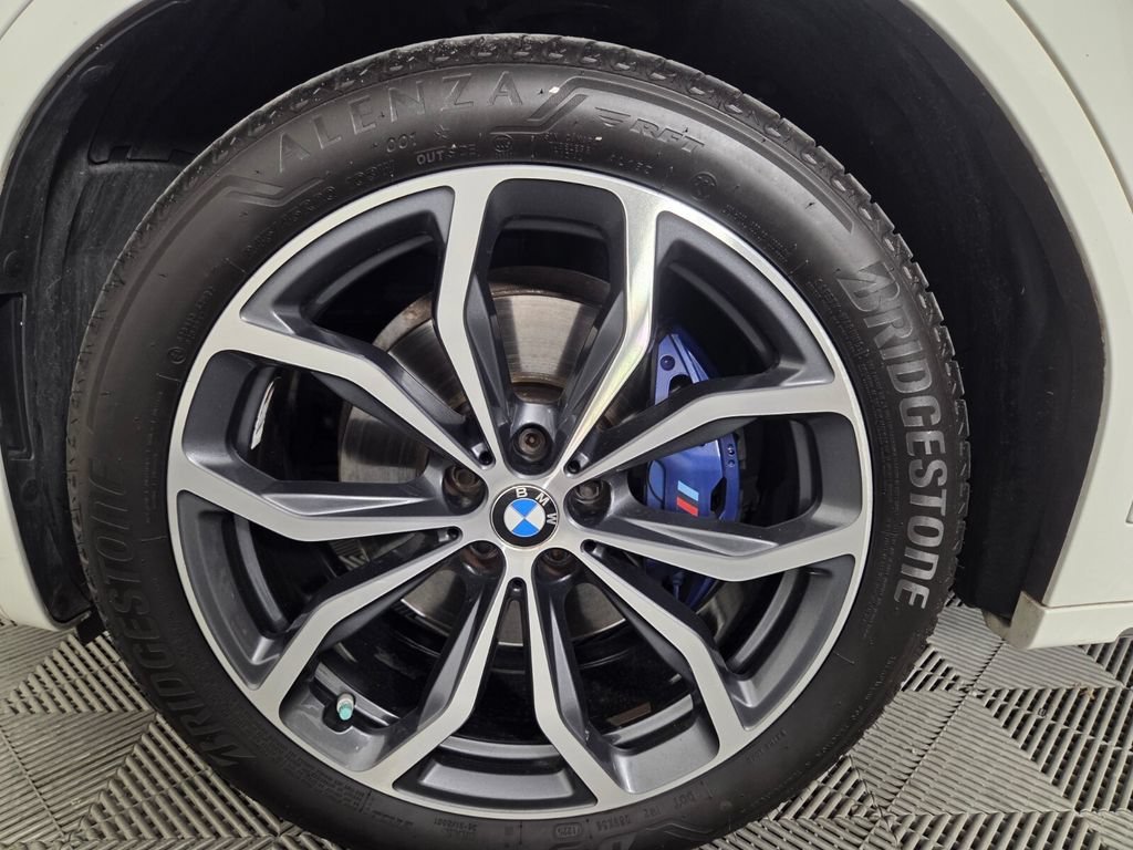 Certified Used 2018 Alpine White BMW M40i image 8