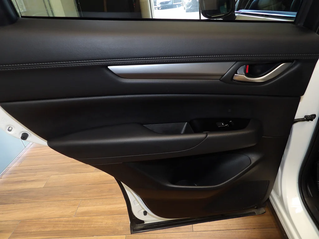 Certified Used 2024 Rhodium White Metallic Mazda 2.5 S Preferred image 19