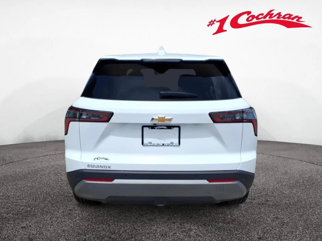New 2026 Summit White Chevrolet FWD LT image 3