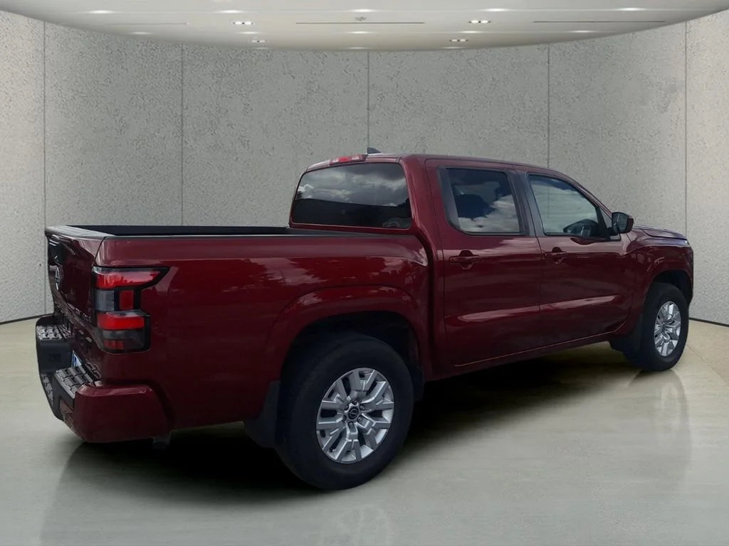 Used 2023 Red Nissan SV image 5