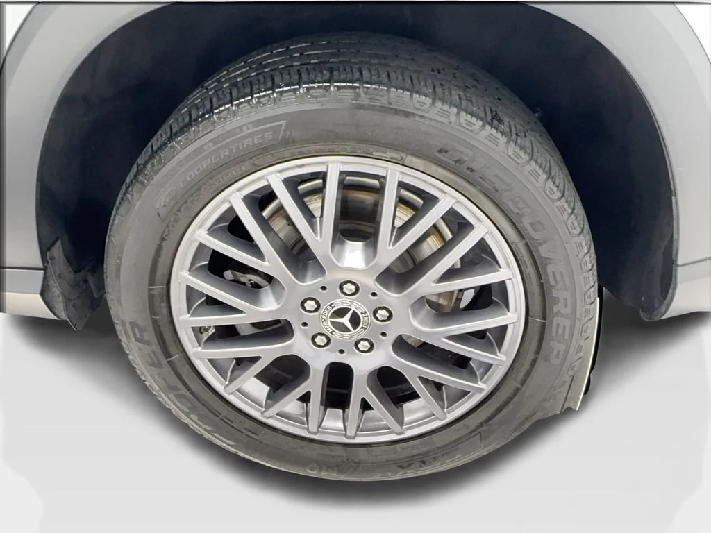 Used 2022 Silver Mercedes-Benz GLE 350 image 12