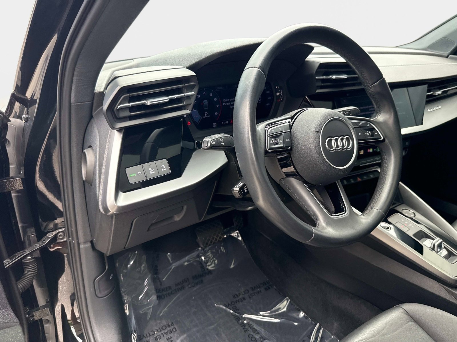 Certified Used 2023 Mythos Black Metallic Audi Premium image 18