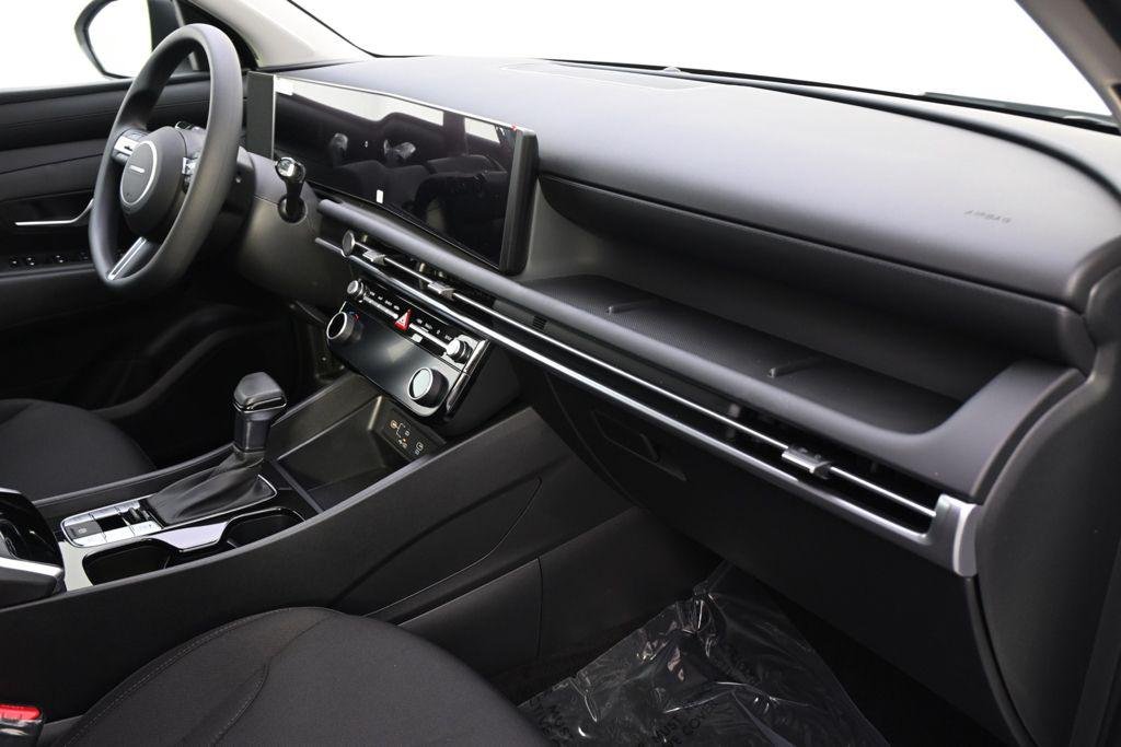 New 2026 White Pearl Hyundai SEL AWD image 15