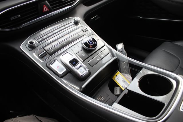 Used 2022 Silver Hyundai SEL image 11