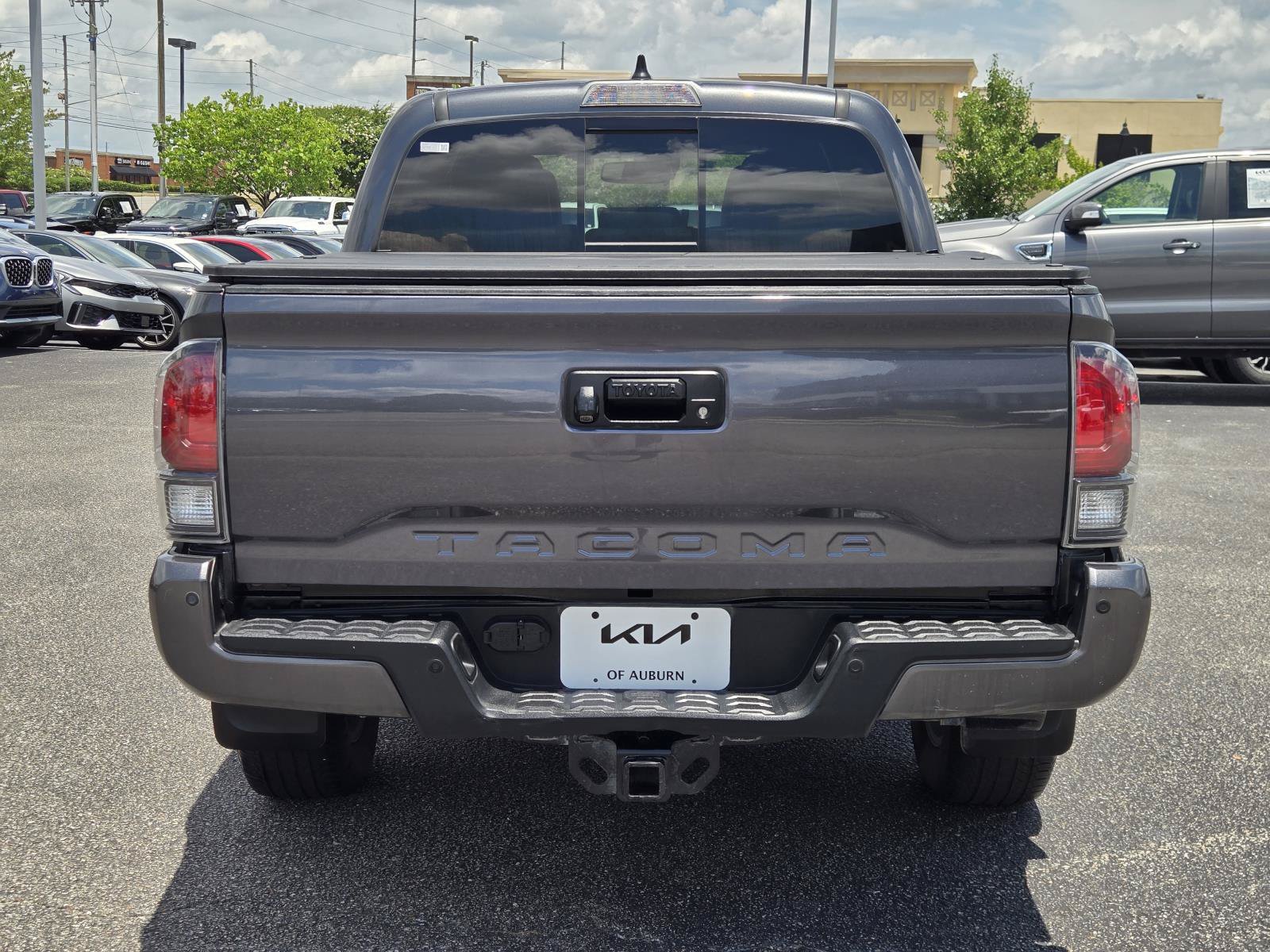 2023 Toyota Tacoma Limited - Photo 8