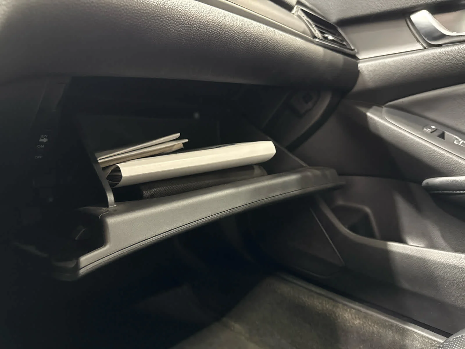 Used 2018 Black Honda EX-L image 20