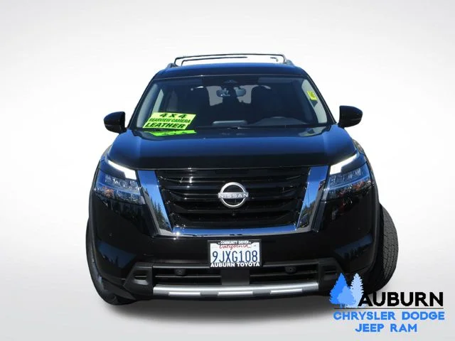 Used 2024 Black Nissan SL image 25