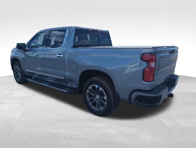 Used 2025 Sterling Gray Metallic Chevrolet High Country image 3