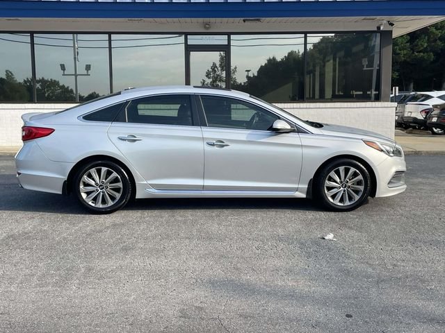Used 2017 Silver Hyundai Sport image 7