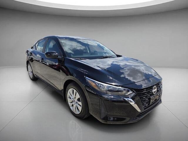 Used 2025 Super Black Nissan S image 7
