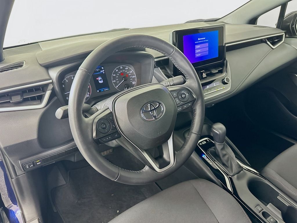 Used 2024  Toyota SE image 9