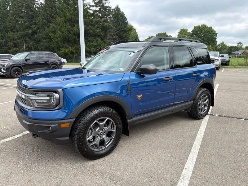 Used 2024 Blue Ford Badlands image 7