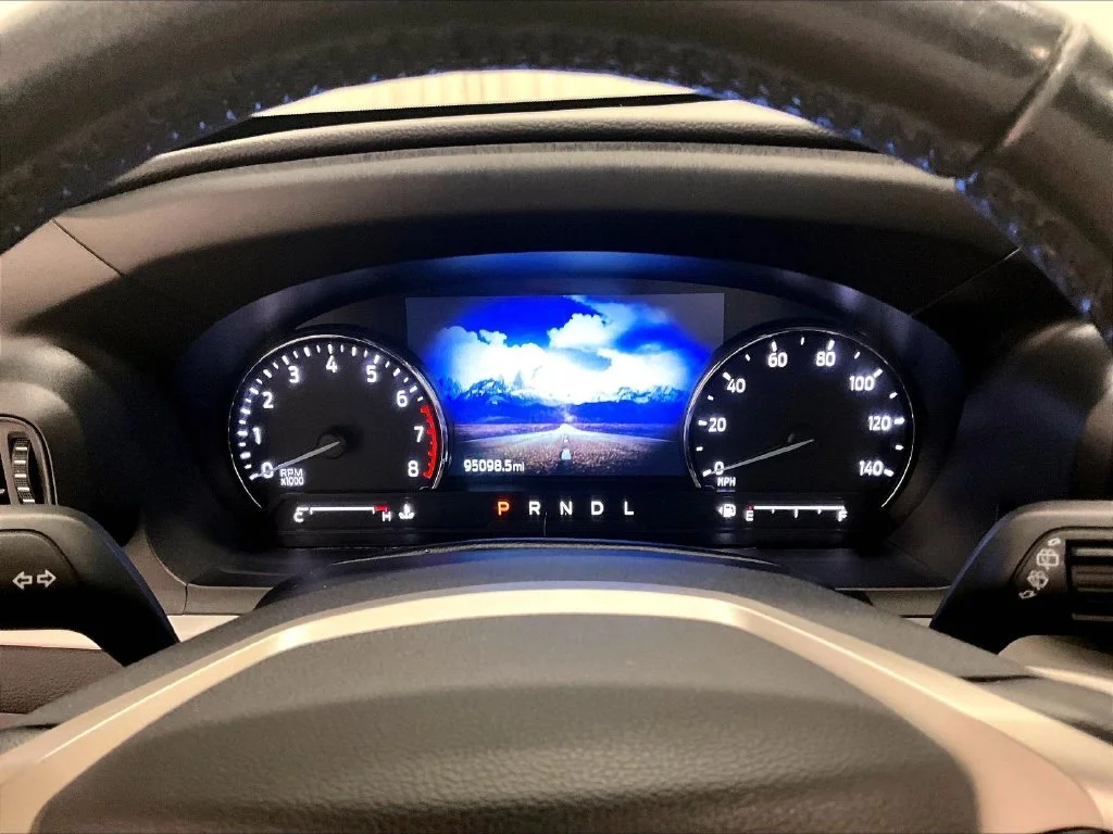 Used 2021 Black Ford XLT image 13
