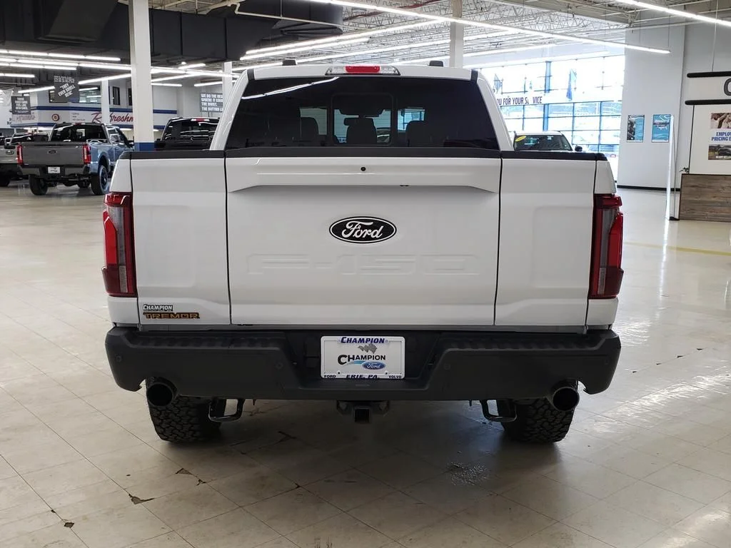 Used 2025 White Ford Tremor image 7